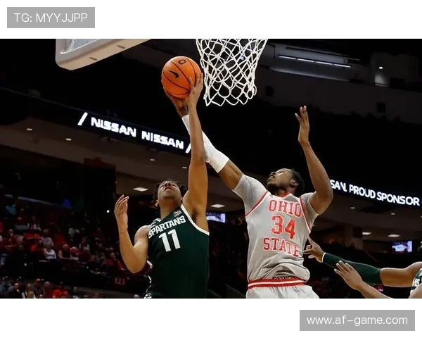 楚阿梅尼展现强大对抗能力，成为中场铁壁