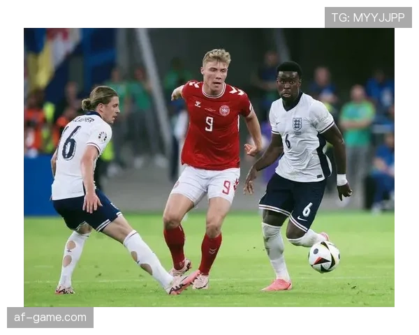 丹麦英超球队强势崛起，主场逆转取胜引关注