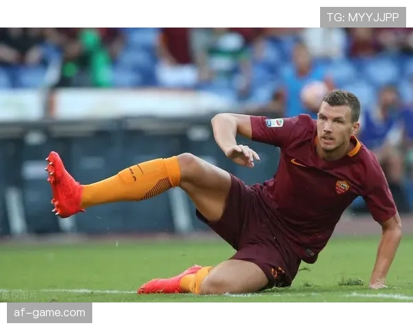 吉鲁技术能力总结：全能中锋的进攻艺术与战术价值解析